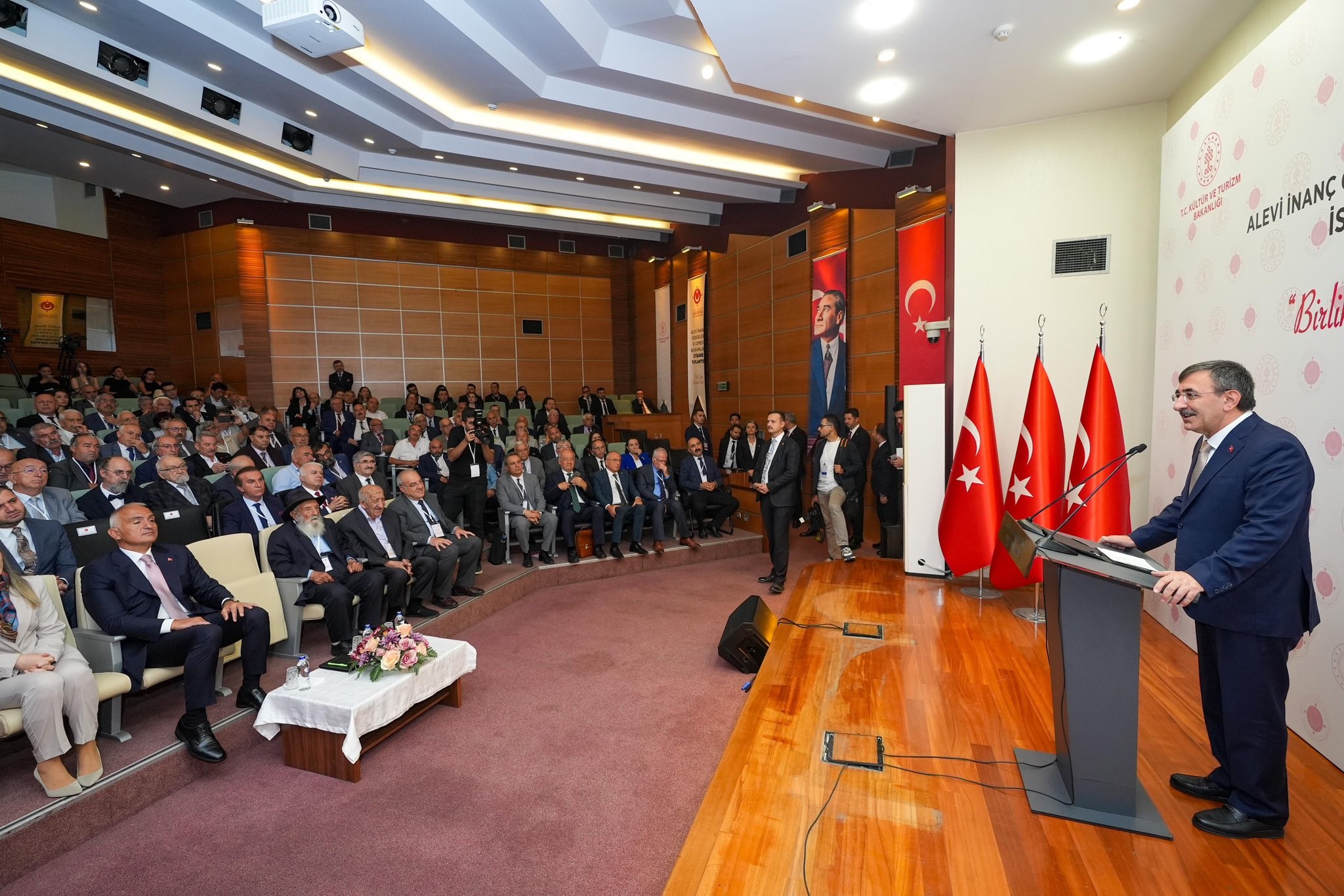 Cumhurbaşkanı Yardımcısı Yılmaz Gazze’yi Kerbela’ya Benzetti (1)