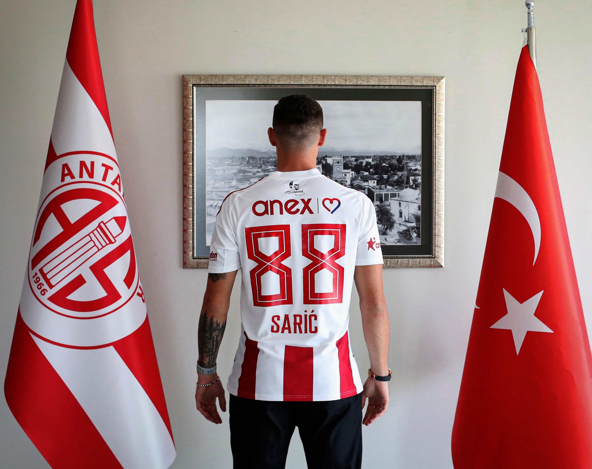 Dario Saric (3)