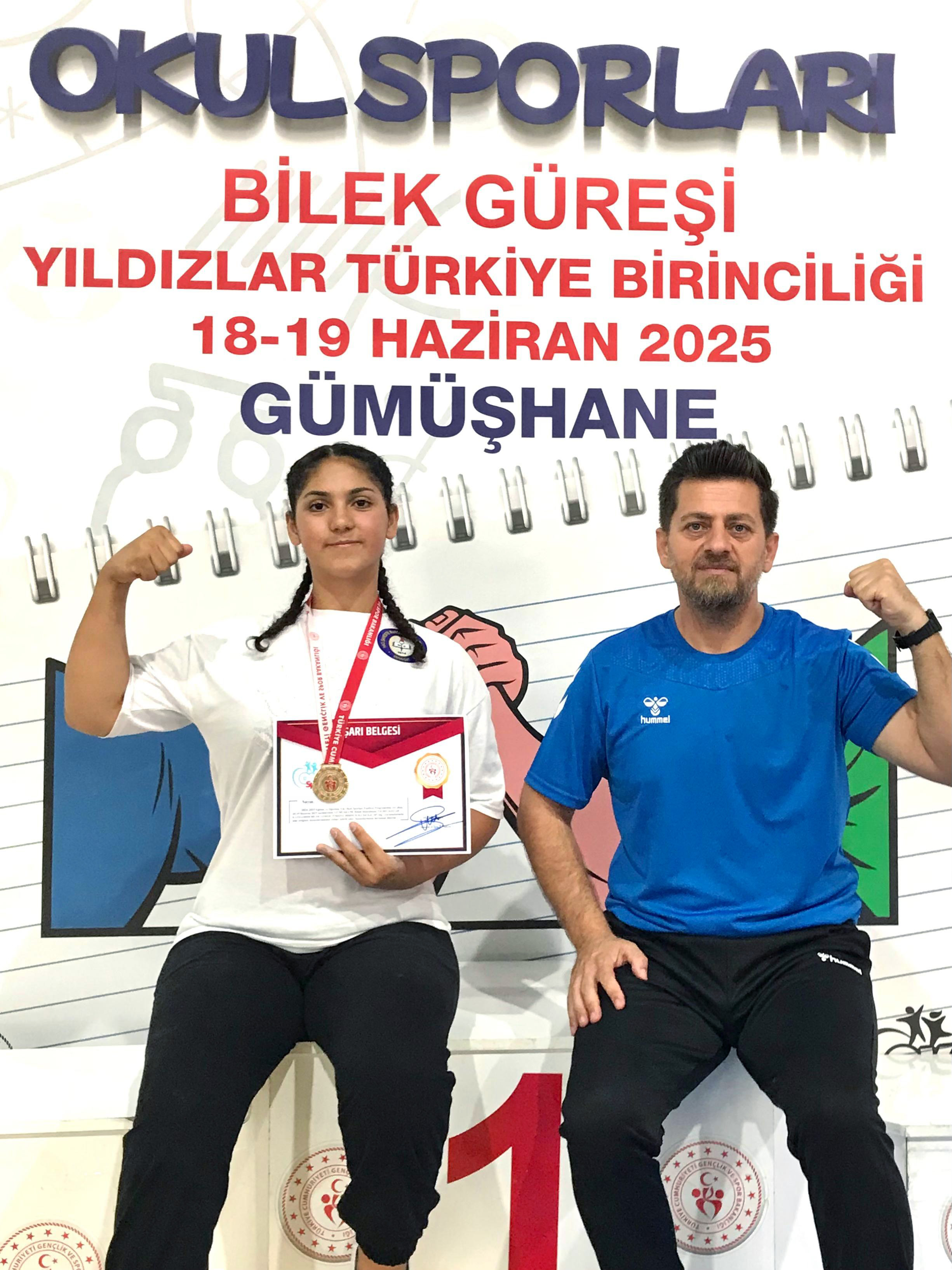 Depremzede Zehra Bilek Gücüyle Hayata Yeniden Tutundu (1)