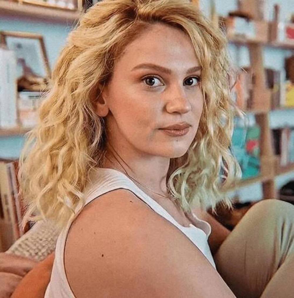 Farah Zeynep Abdullah Eski Sevgilileri