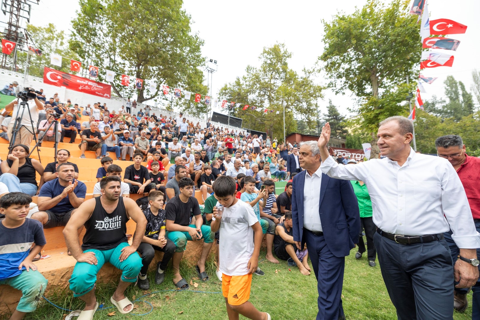 Gözne Karakucak Güreşleri’ Düzenlendi (1)