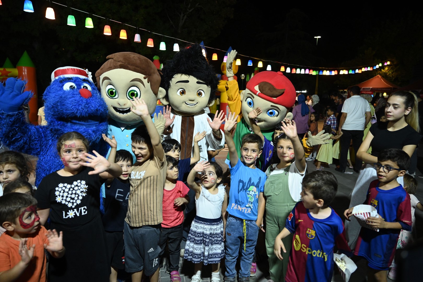 Işık Gösterisi Gerçekleştirdi (3)