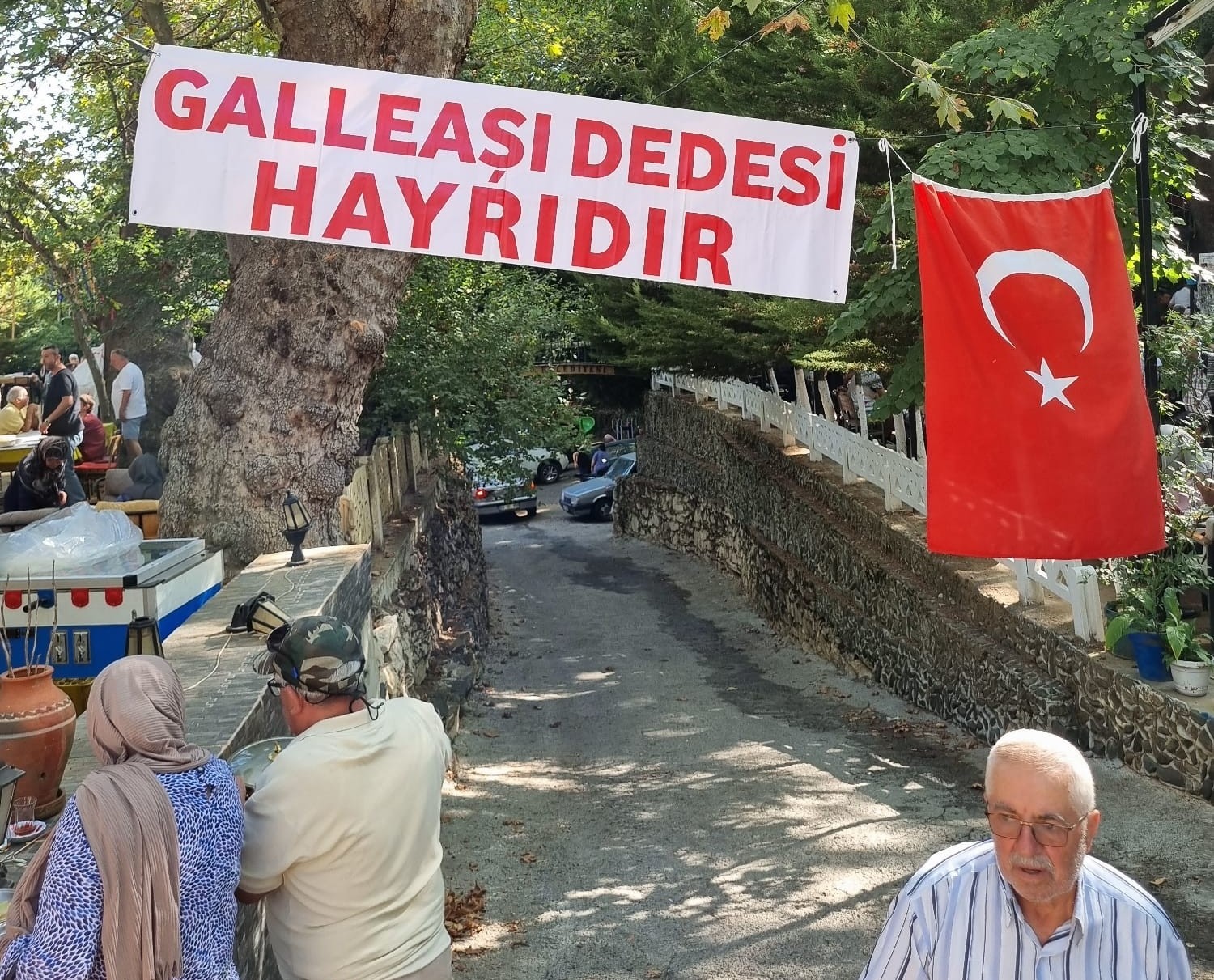 Karacasu’da Geleneksel ‘Galleaşı Dedesi Hayırı’ Yapıldı (2)