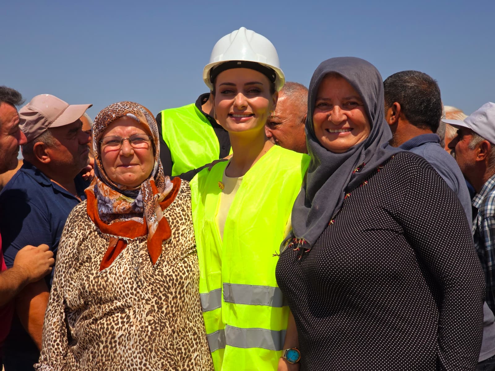 Karataş Köyü’ne Çok Amaçlı Sosyal Tesis Kazandırılıyor (6)
