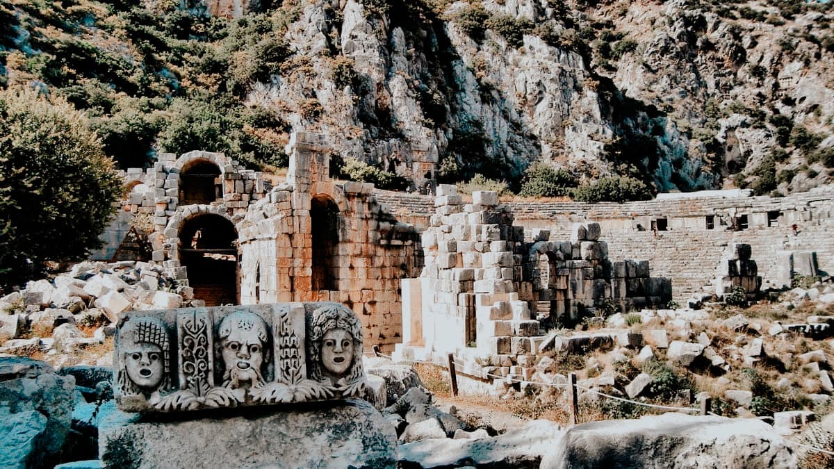 Kas'in Tarihi Kökeni Nedir