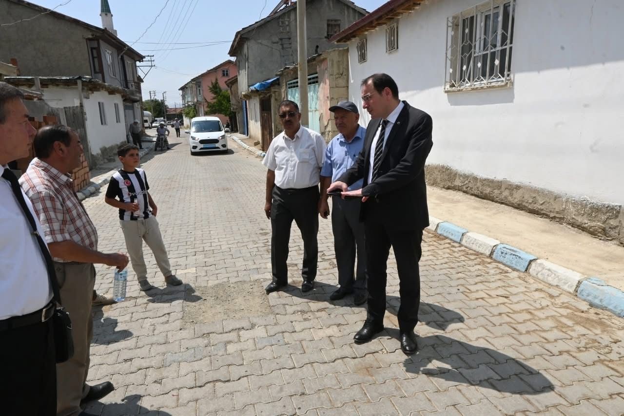 Kaymakam Türker, Vatandaşların Taleplerini Dinledi (3)