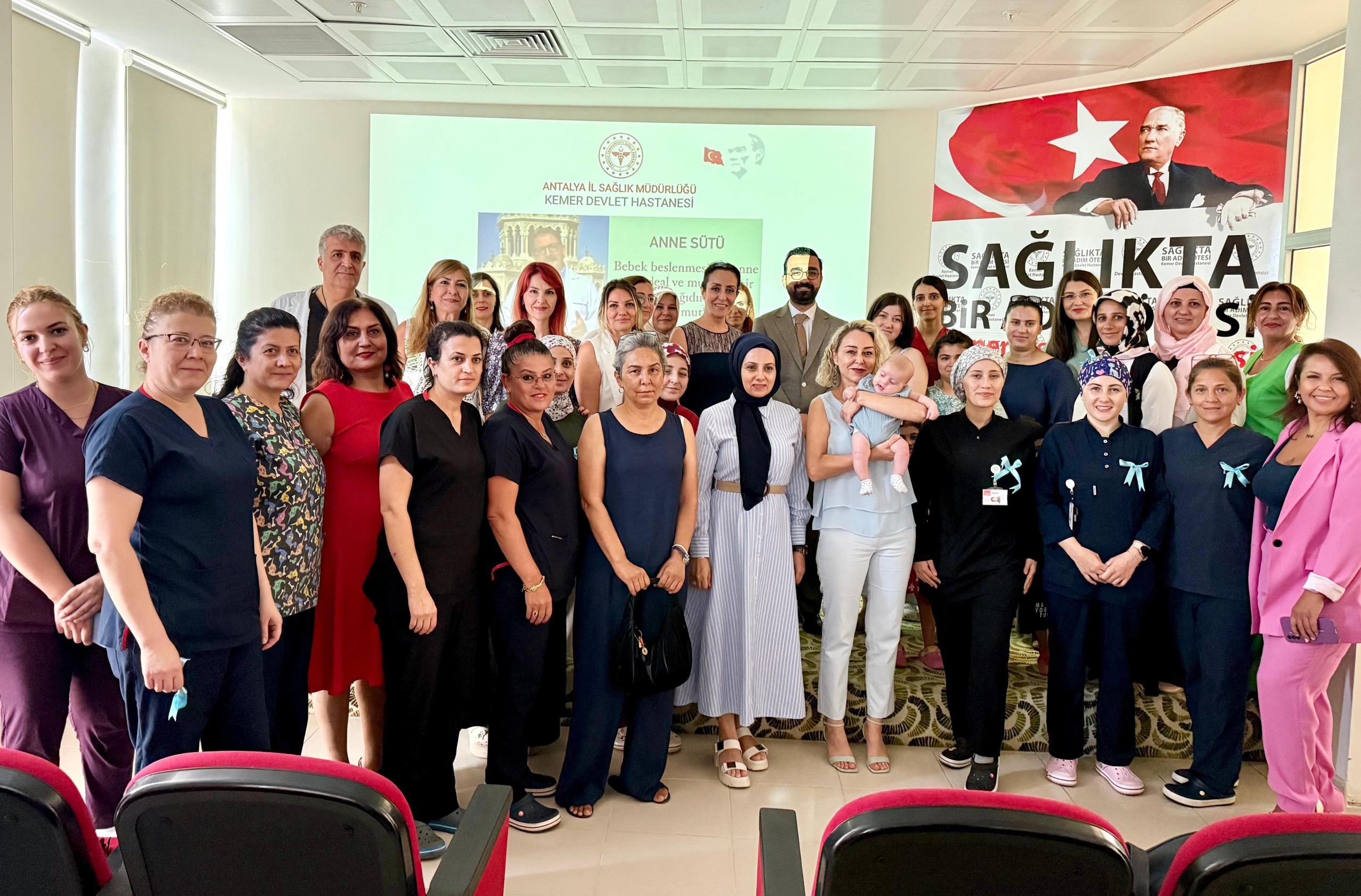 Kemer Devlet Hastanesinde Emzirme Haftası Kutlandı (1)