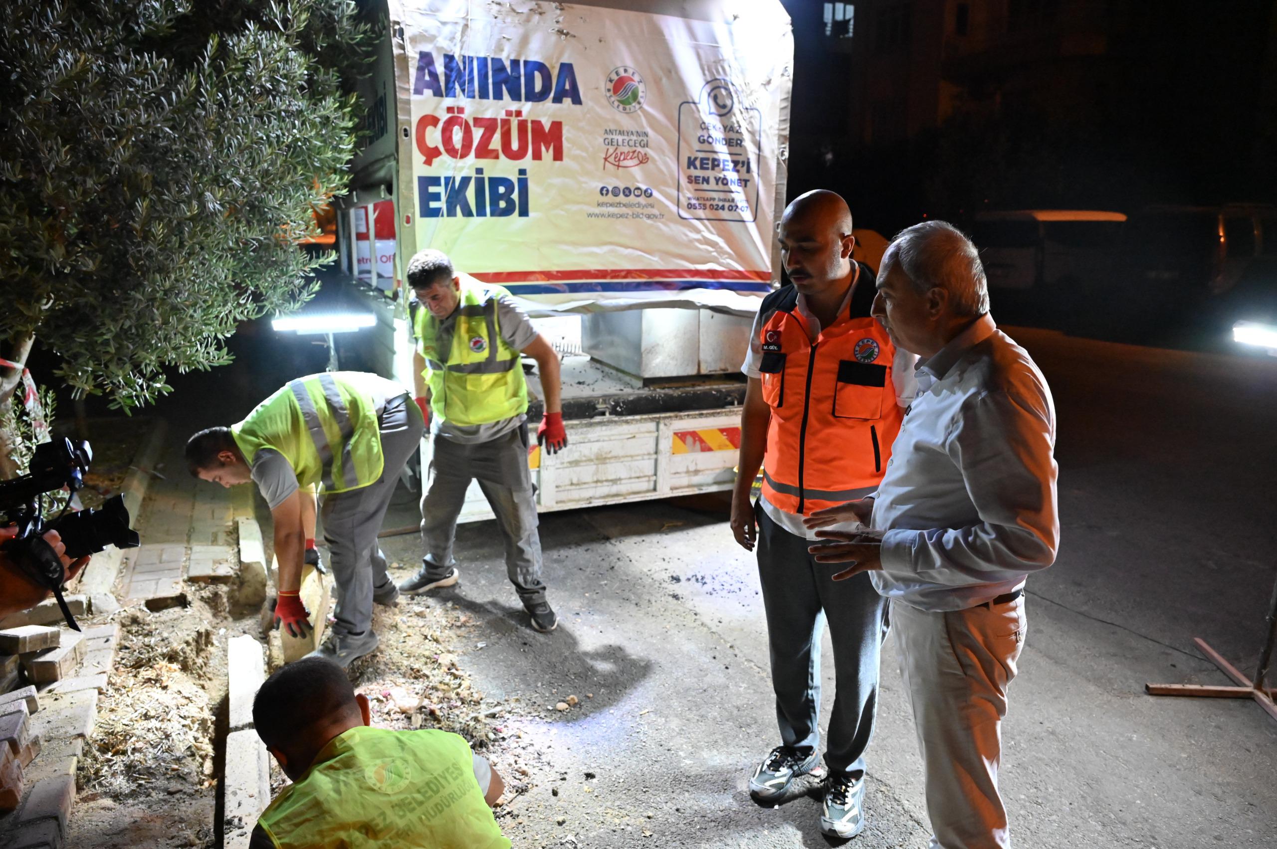 Kepez, Aninda Cozum Ekibi Ile Gece Gunduz Sahada 7