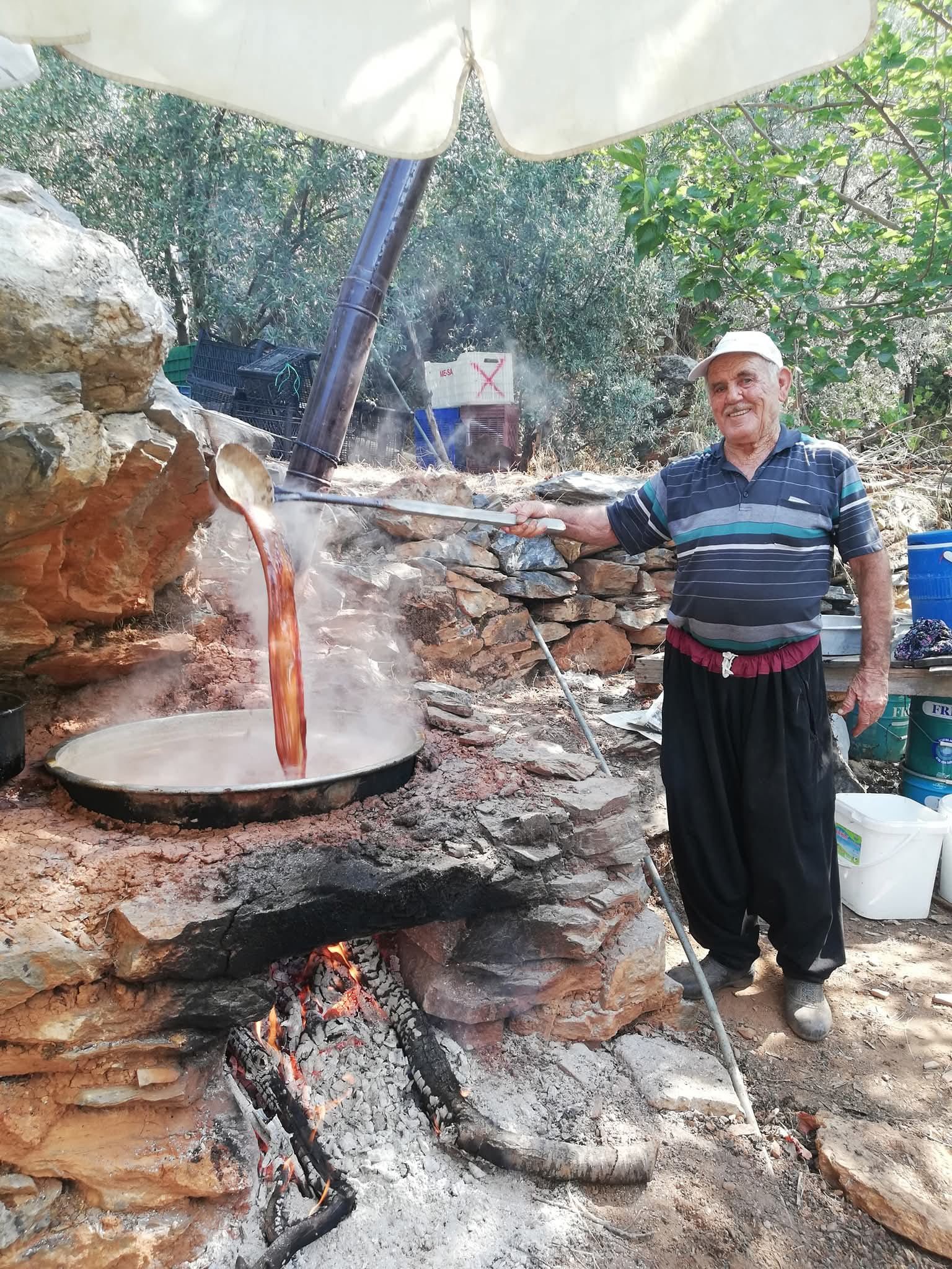 Külle Kaynayan Lezzet, Imece Usulüyle Sofralara Taşınıyor (2)