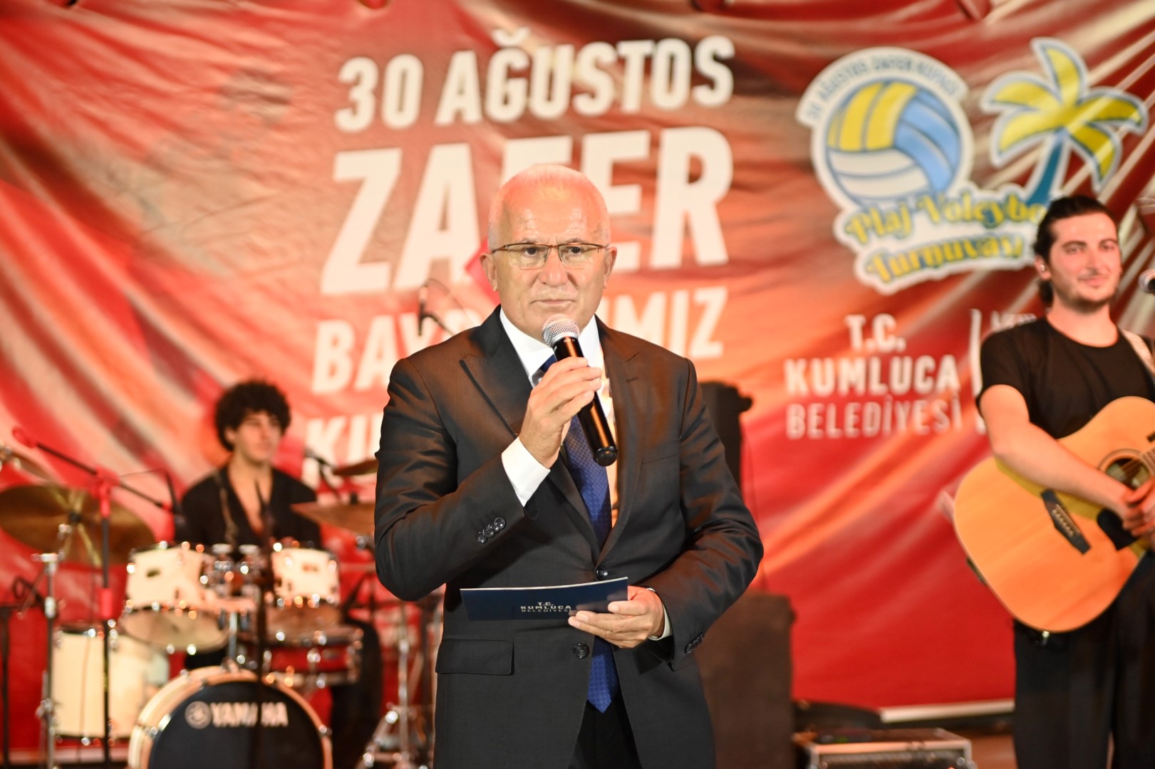 Kumluca’da Zafer Bayramı Coşkusu (3)