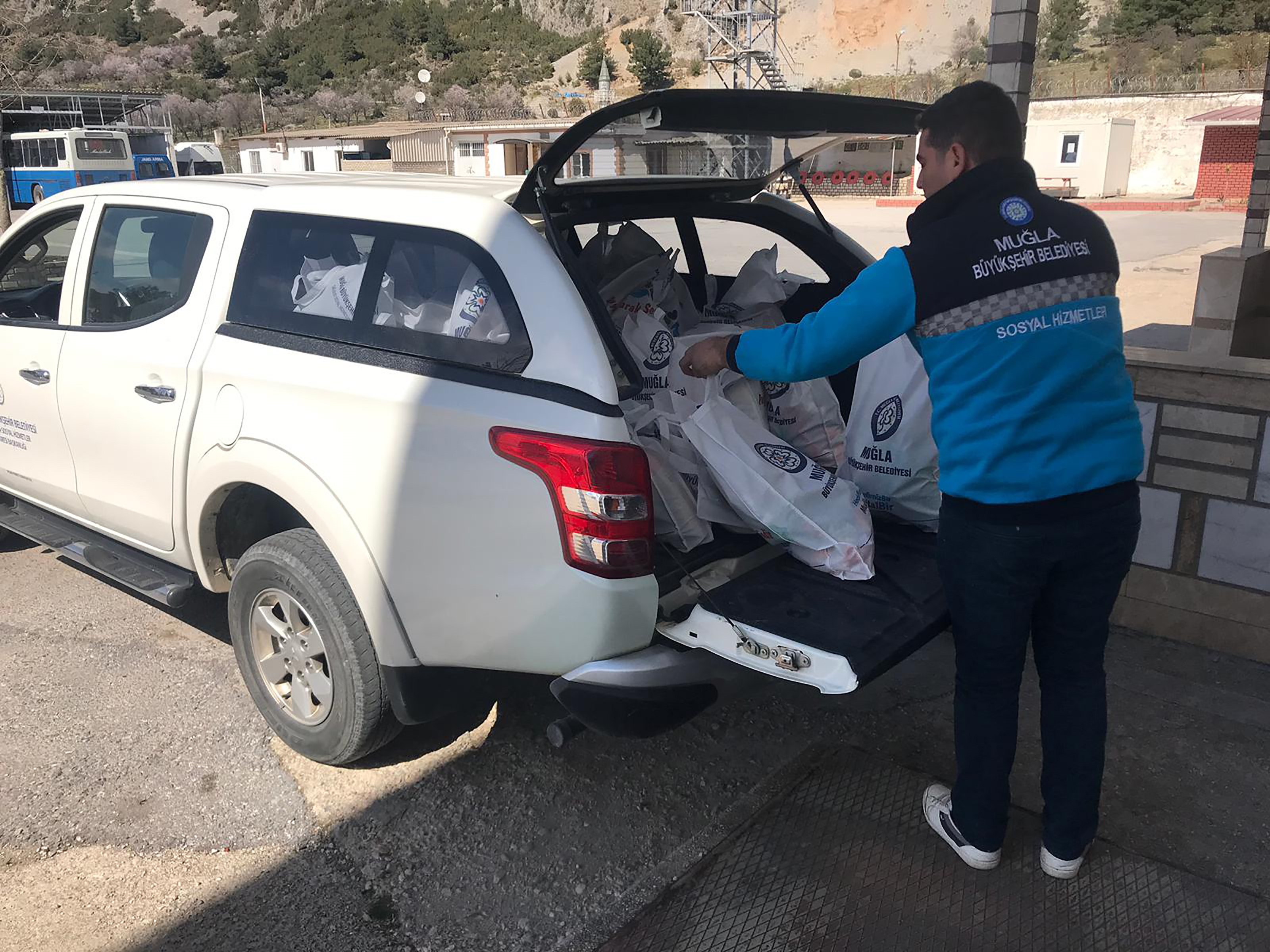 Mor Yaşam Projesi Ile Muğla Büyükşehir Kadın Hükümlülerin Yanında (1)