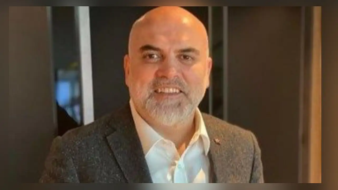 Murat Kapki Kimdir