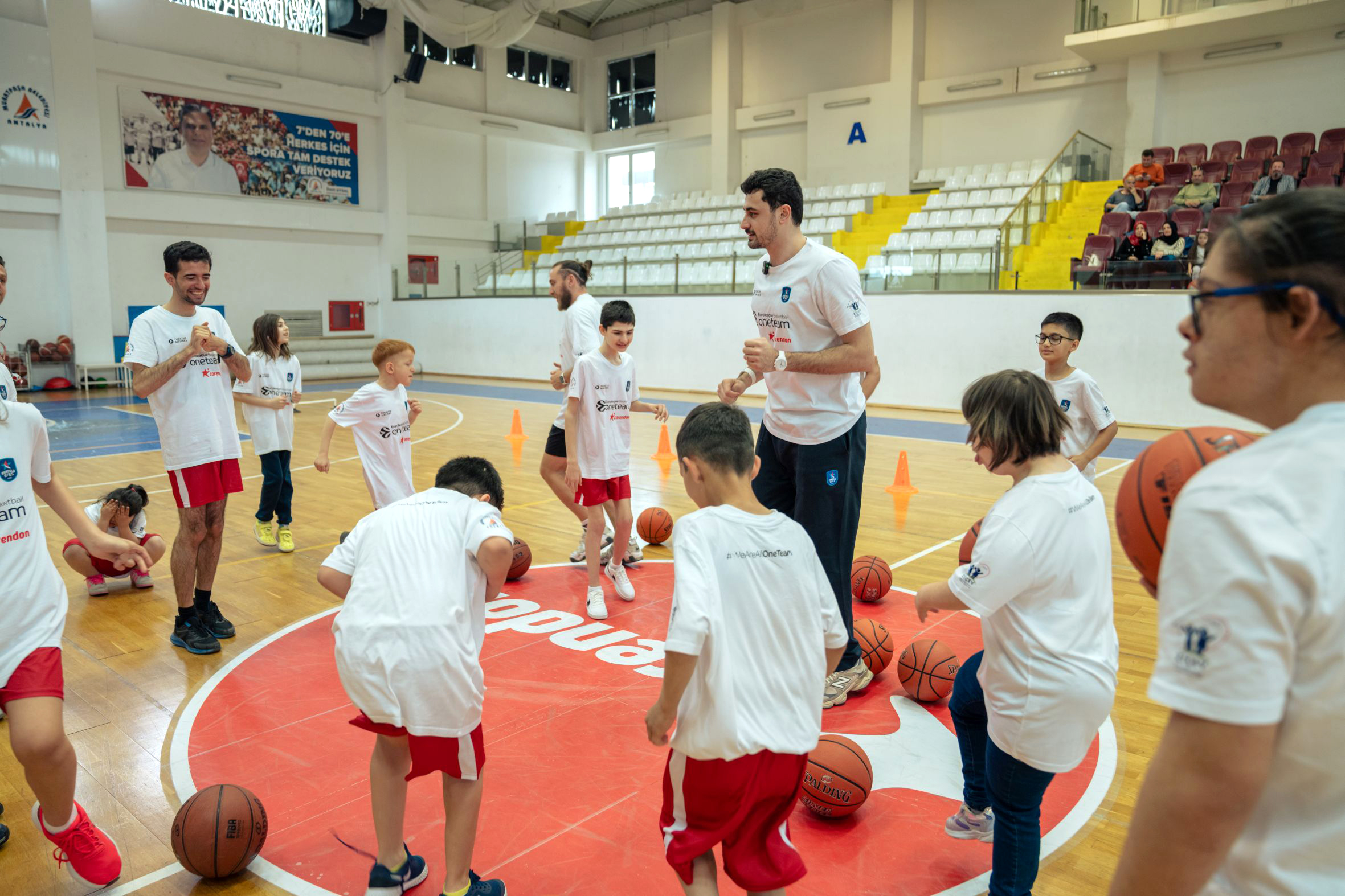 Özel Sporculara Basketbol Eğitimi (4)