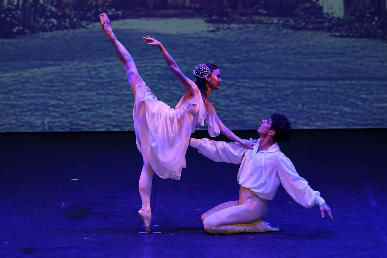 Romeo Ve Juliet Temsiline Yerli Ve Yab (3)