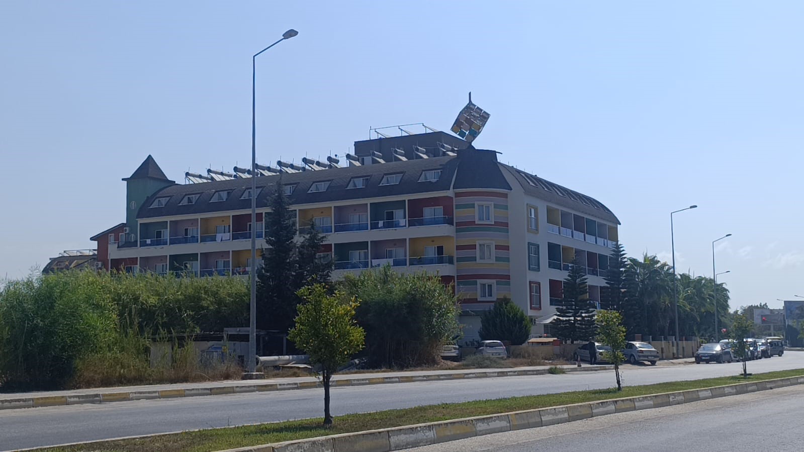 Tatilleri Kabusa Döndü, Oteli Terk Ettiler (4)