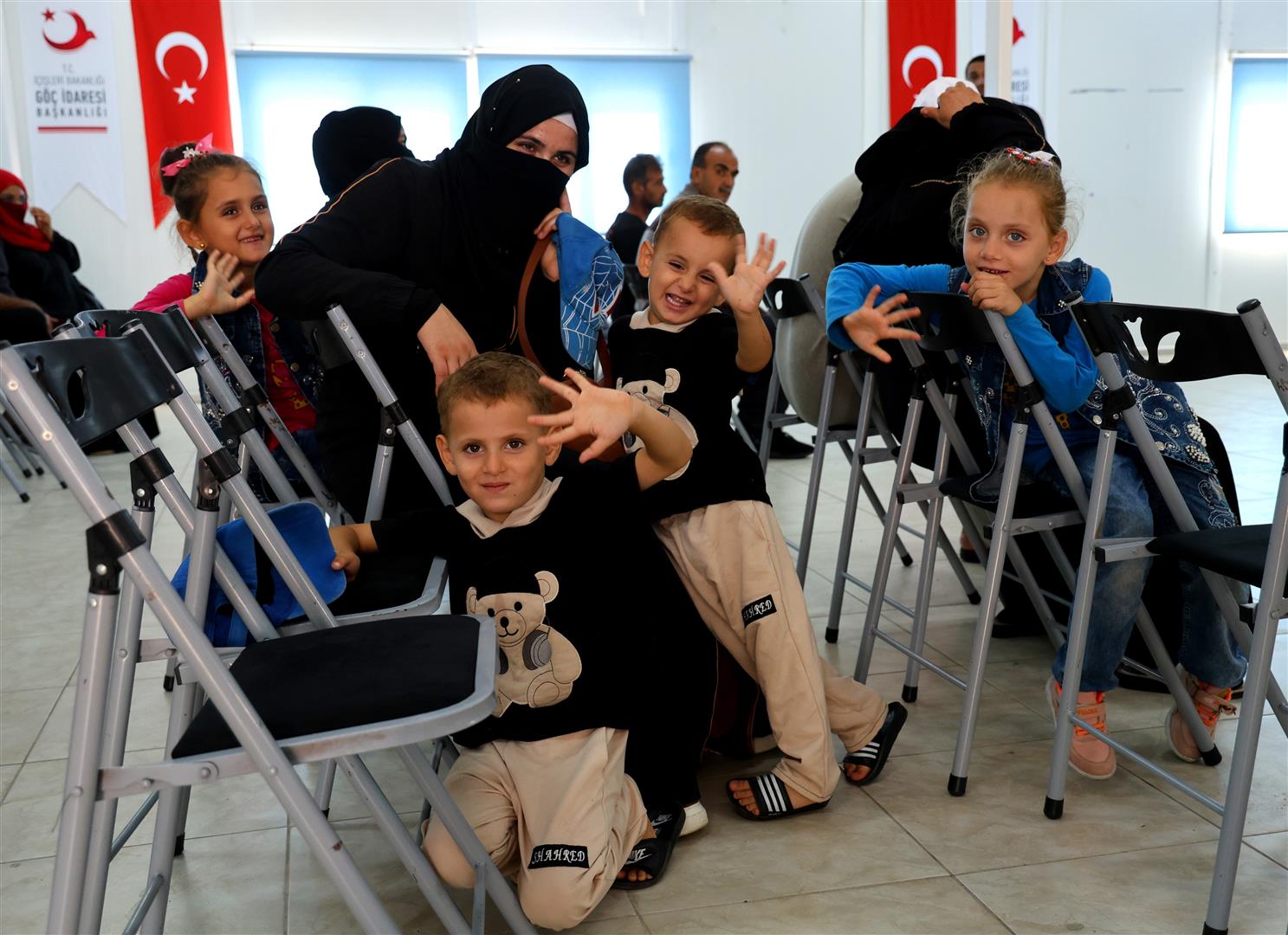 Ülkelerine Geri Döndü (Large)