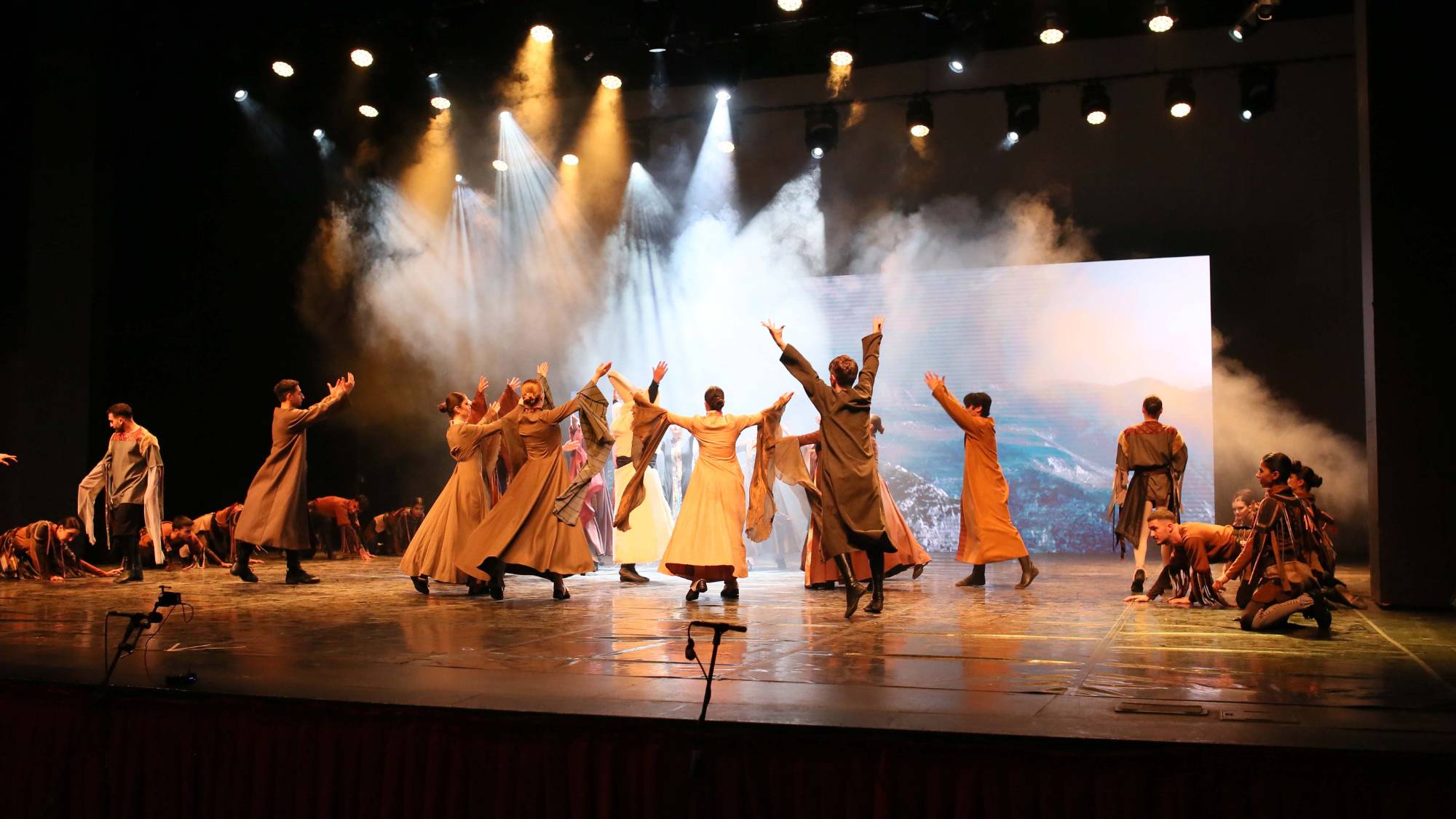 1730804987107 Aa 20241105 36108592 36108585 Antalya Kultur Yolu Festivali Etkinliklerle Devam Etti