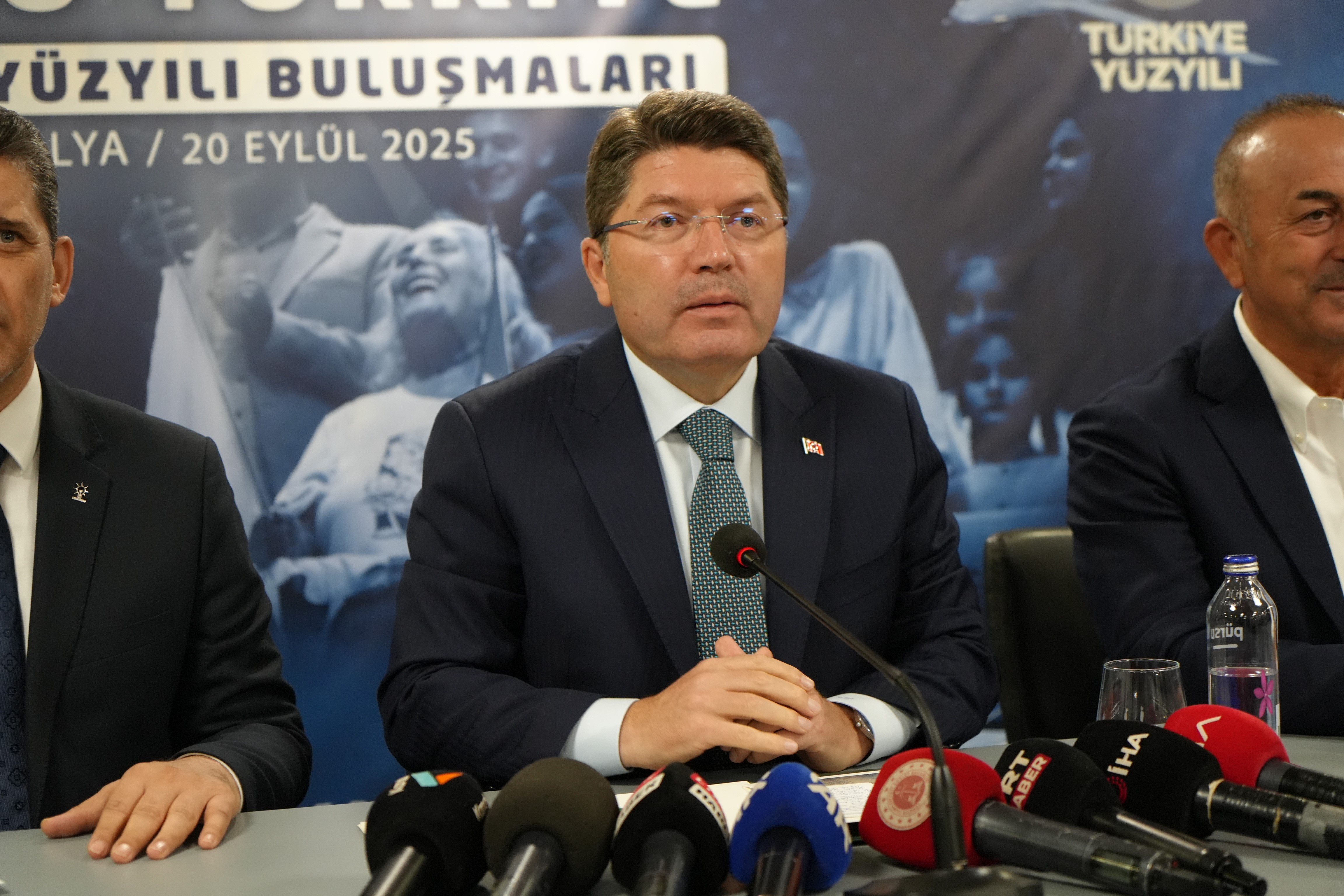 Adalet Bakanı Tunç Bugünkü Yargı Darbeciye, Vesayetçiye Geçit Vermiyor (4)