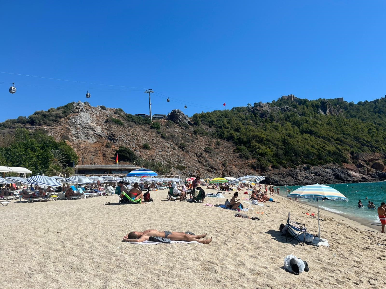 Alanya'da Eylül Ayında Plajlar Doldu (1)