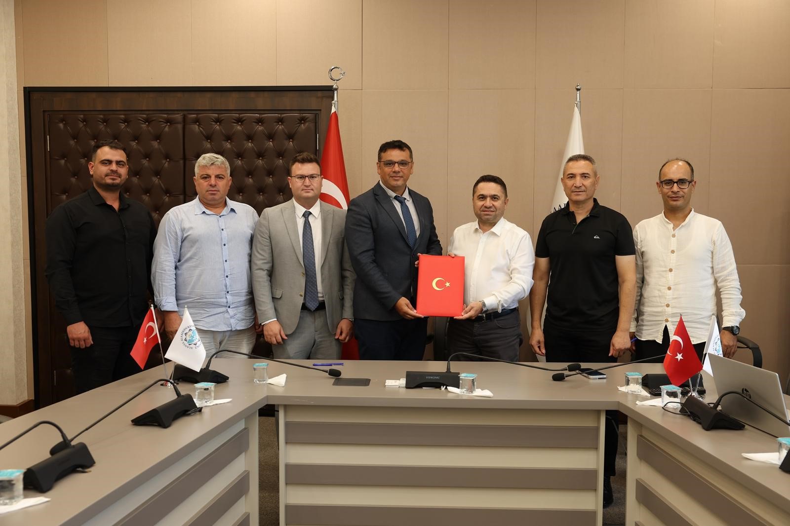 Alkü'de Işçiler Için Yeni Dönem Protokolü Imzalandı (3)