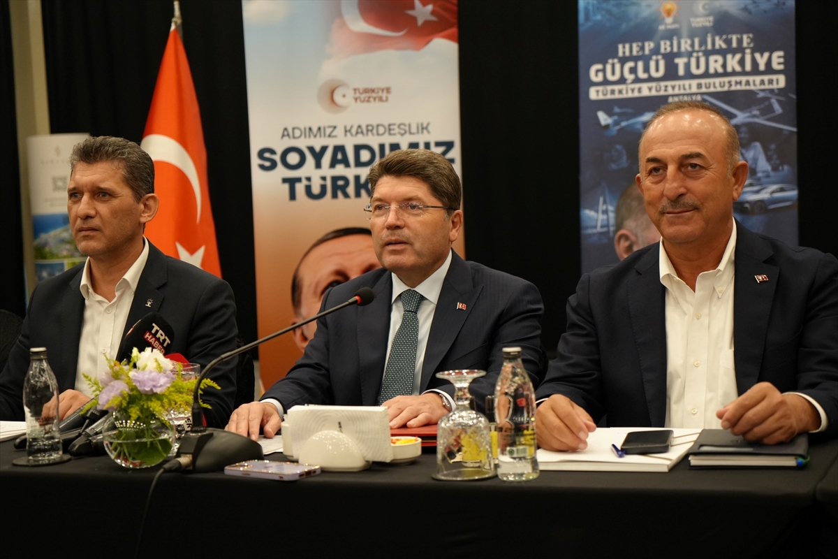Antalya Barosu Başkanı Kim (1)