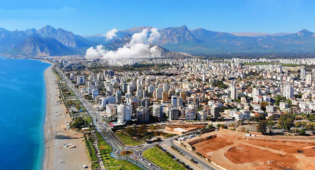 Antalya Da Satılık Arsa (2)