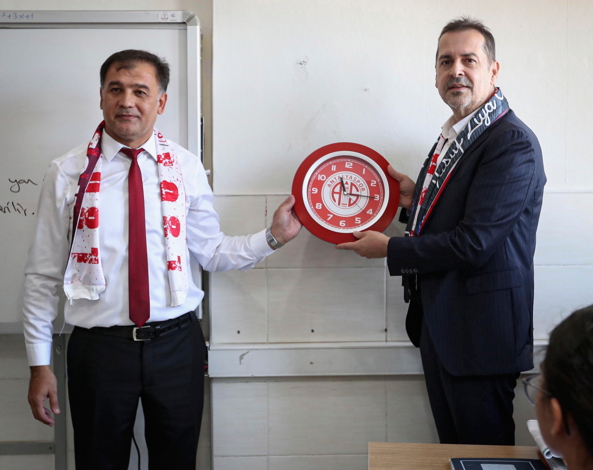 As Okul Saat (1)