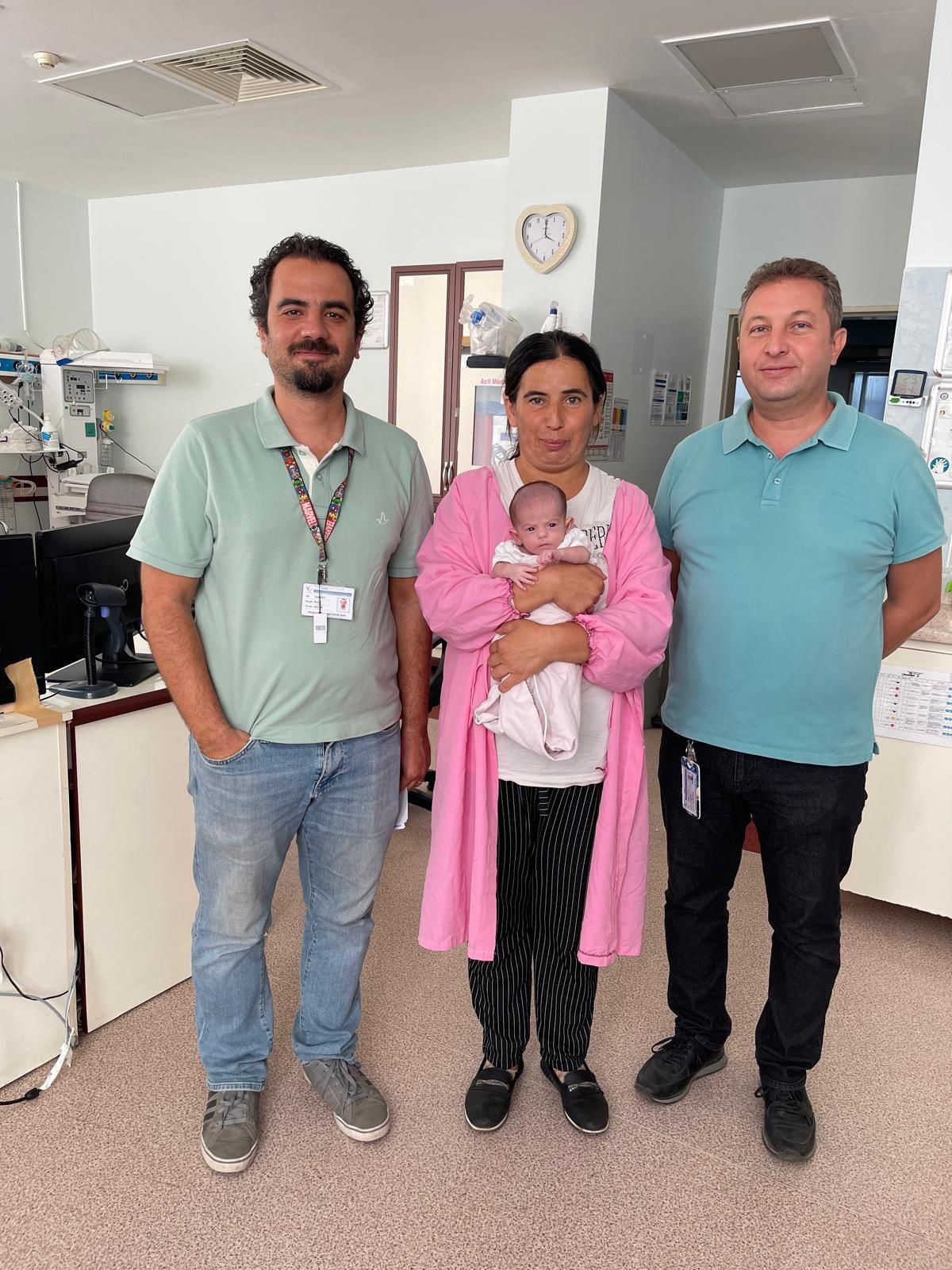 Aydın'da 1.8 Kiloluk Bebeğe Kalp Ameliyatı Gerçekleştirildi (1)
