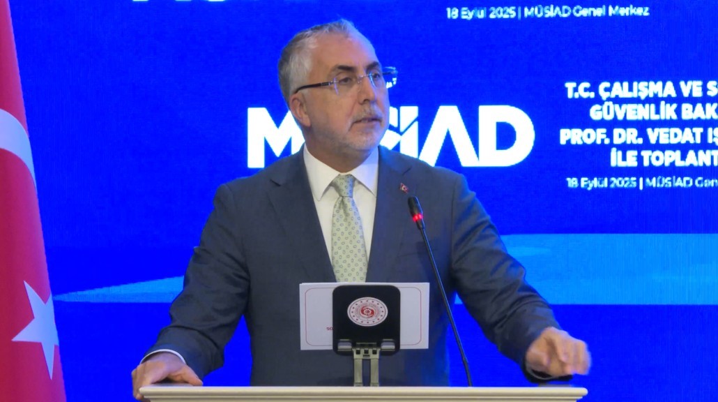 Bakan Isikhan (2)