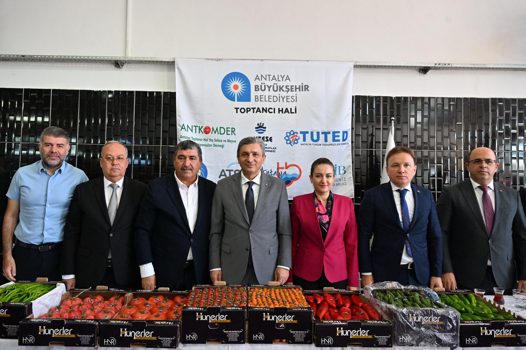 Baskan Vekili Toptanci Hali (2)