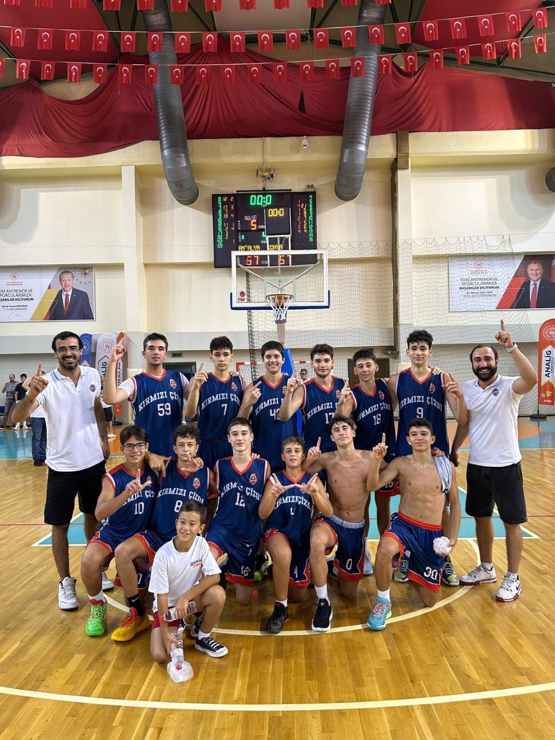 Basketbol Yıldızlarda Şampiyon Antalya (4)