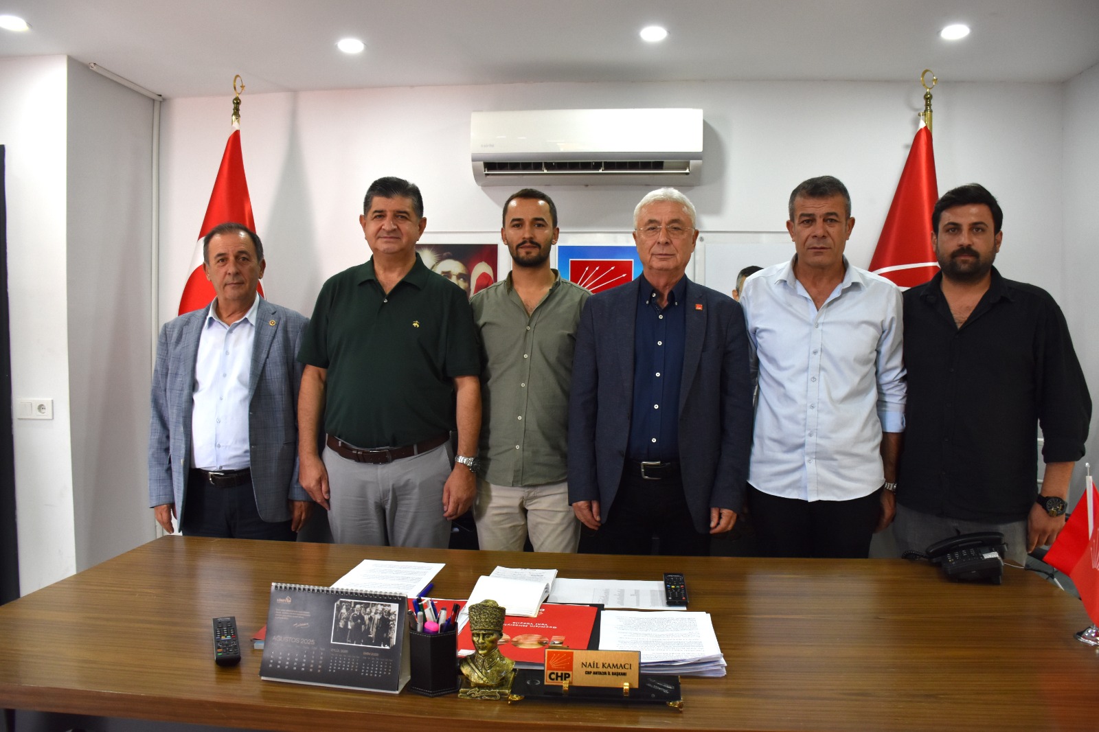 Chp Aksu Belediyesinde Kim Istifa Etti (1)