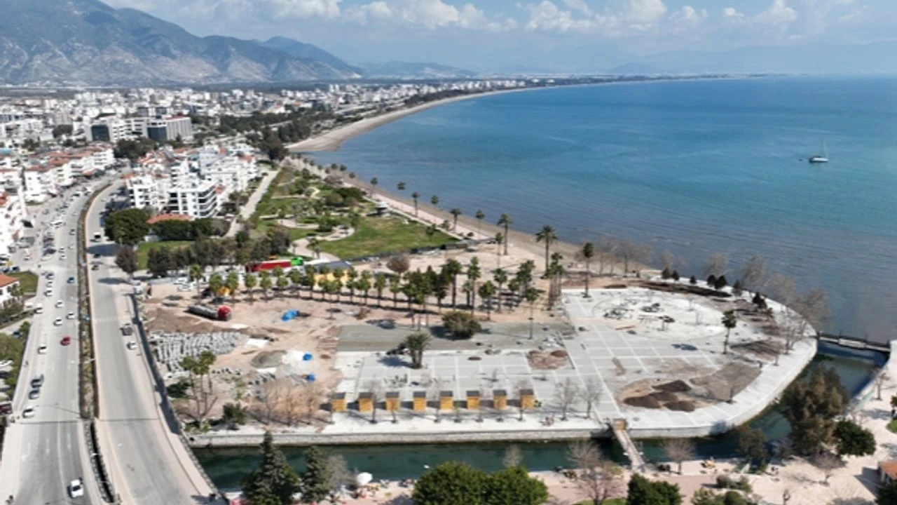 Finike Ismi Tarihi