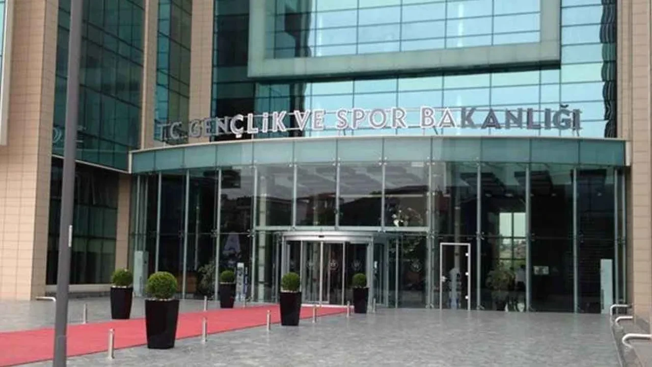 Genclik Ve Spor Bakanligi Personel Alimi (1)
