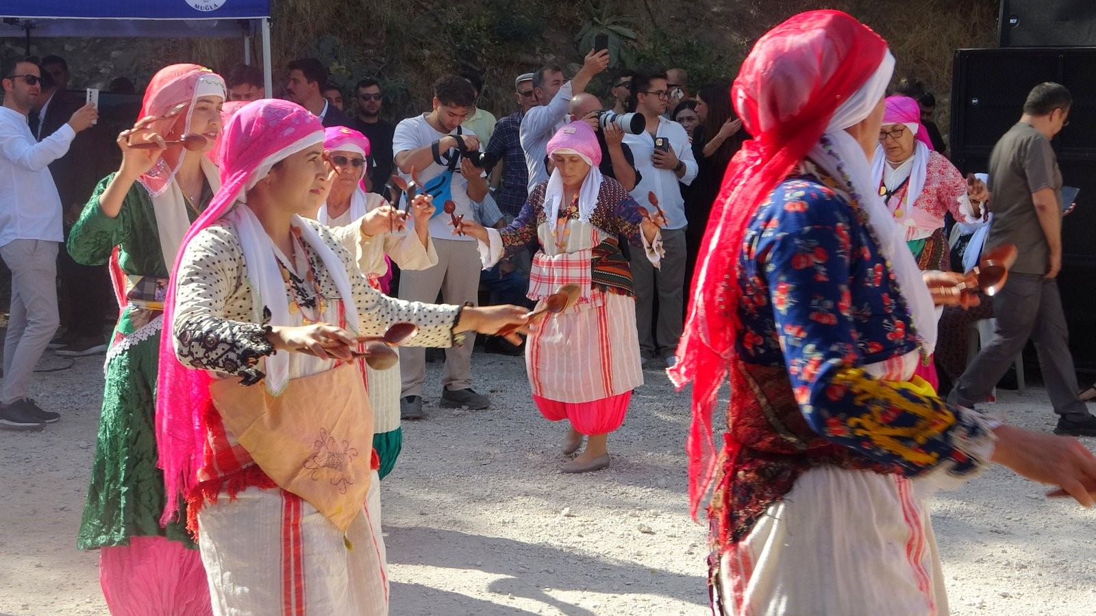 Göktepe Dayanışma Ve Kültür Festivali Kortej Yürüyüşüyle Başladı (4)