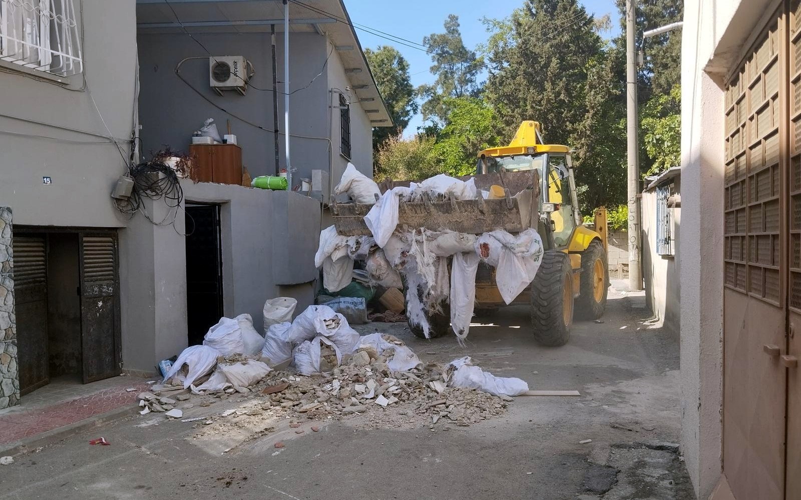 Her Gün 350 Ton Çöp Toplanıyor (2)