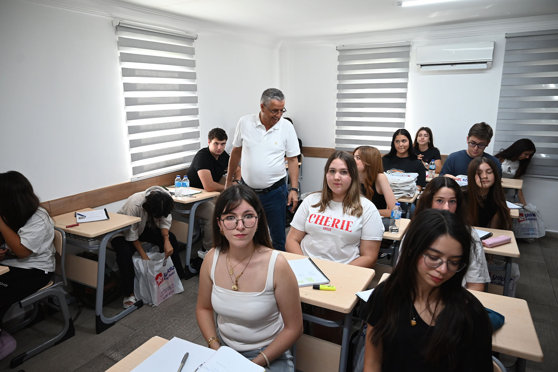 Hm Kurs Öğrencilerine Ücretsiz Kitapları Dağıtıld (8)