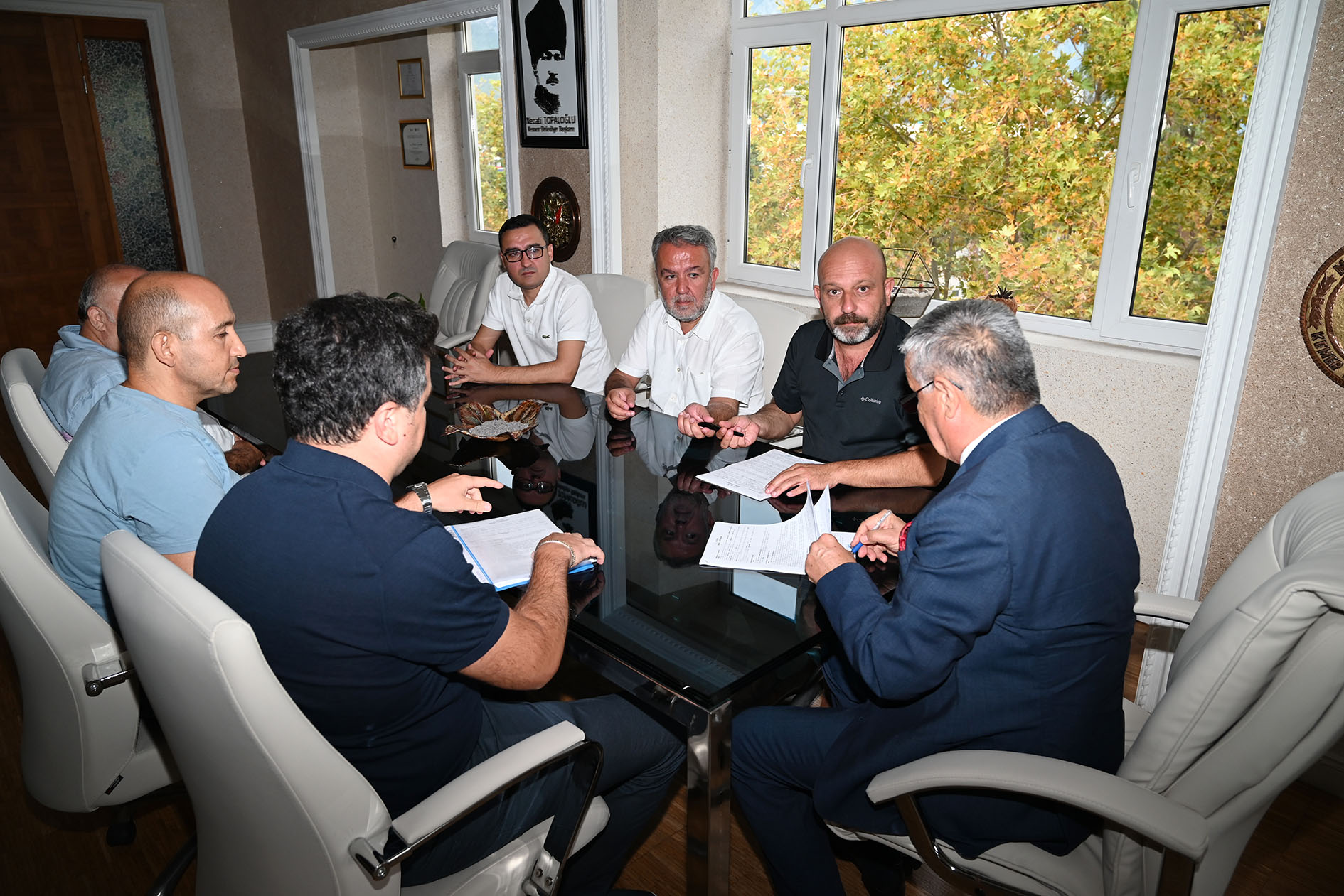 Kadrolu Işçileri Kapsayan Toplu Iş Sözleşmesi Imzalandı (1)