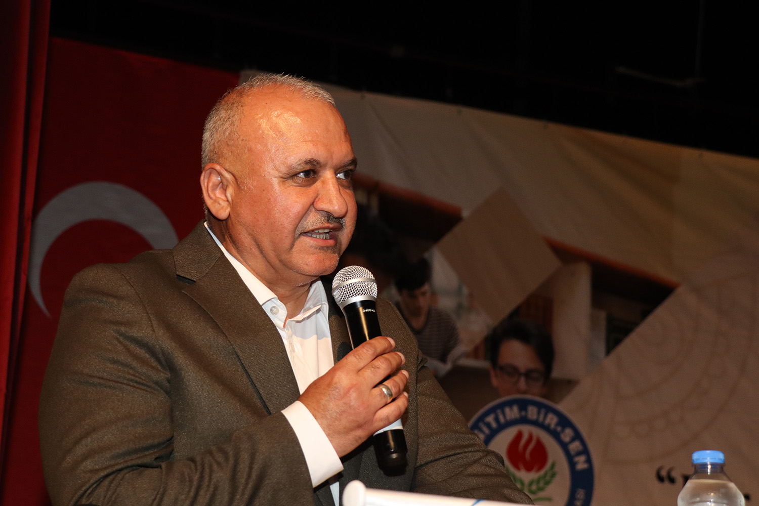 Kantinlere Gazze Kısıtlaması Istedi (1)-1