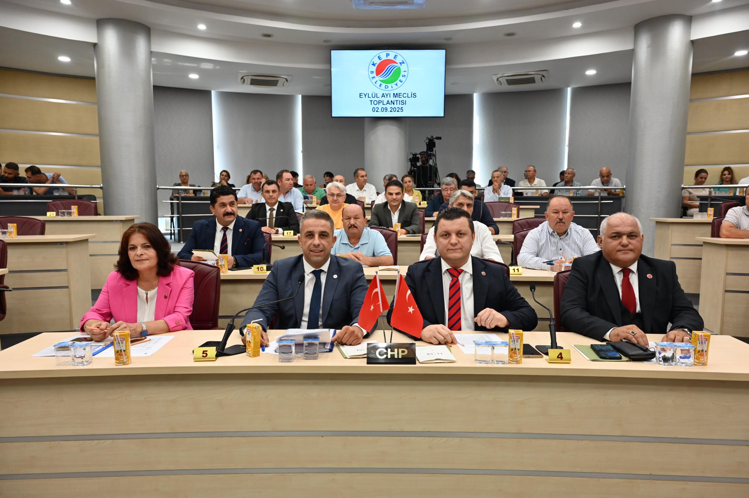 Kepez Meclisinden Vefa Ornegi Gazetecilerin Isimleri Parklarda Yasayacak 10