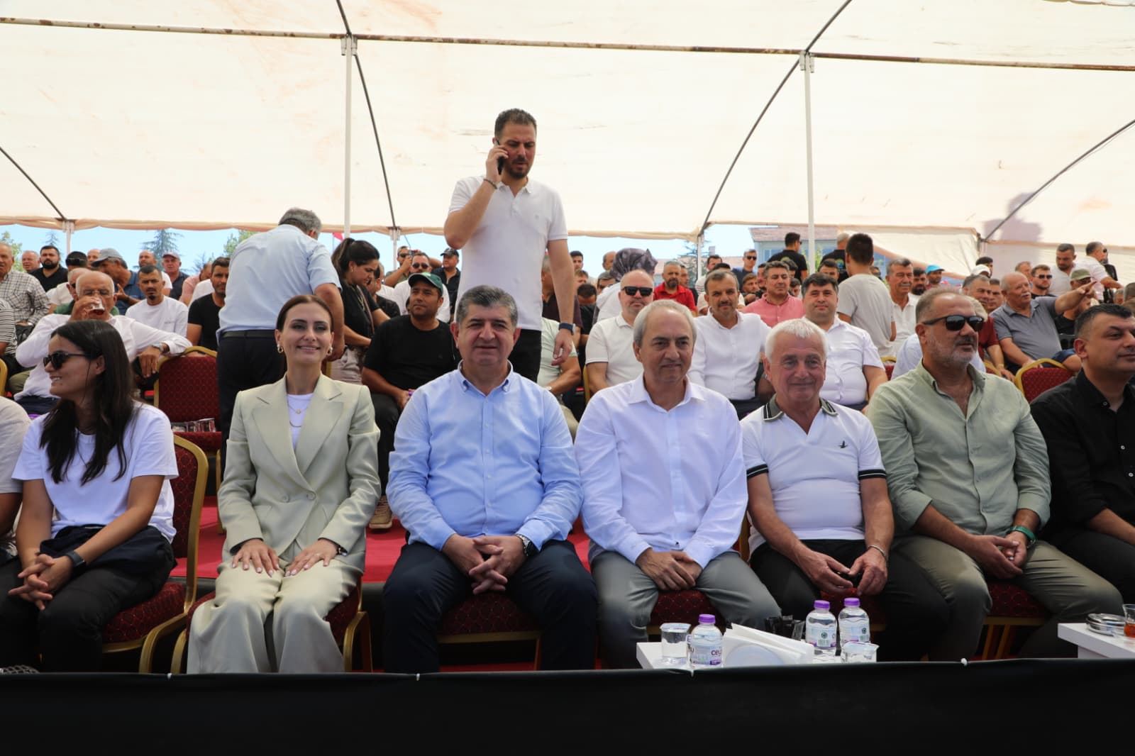 Korkuteli’nde Altın Kiraz Yağlı Pehlivan Güreşleri Coşkusu (3)