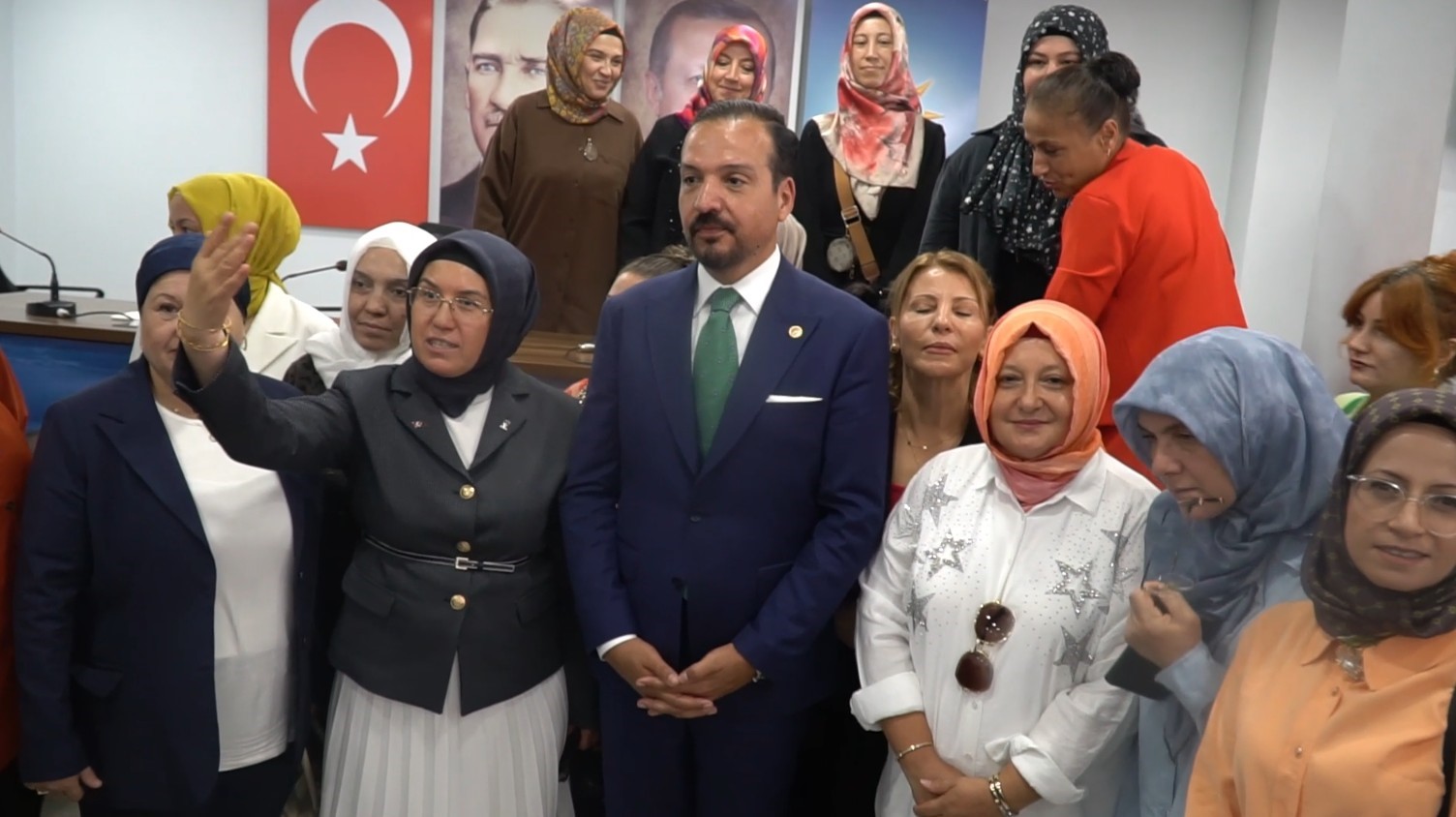 Kursat Zorludan Ozgur Ozele Gonderme (1)