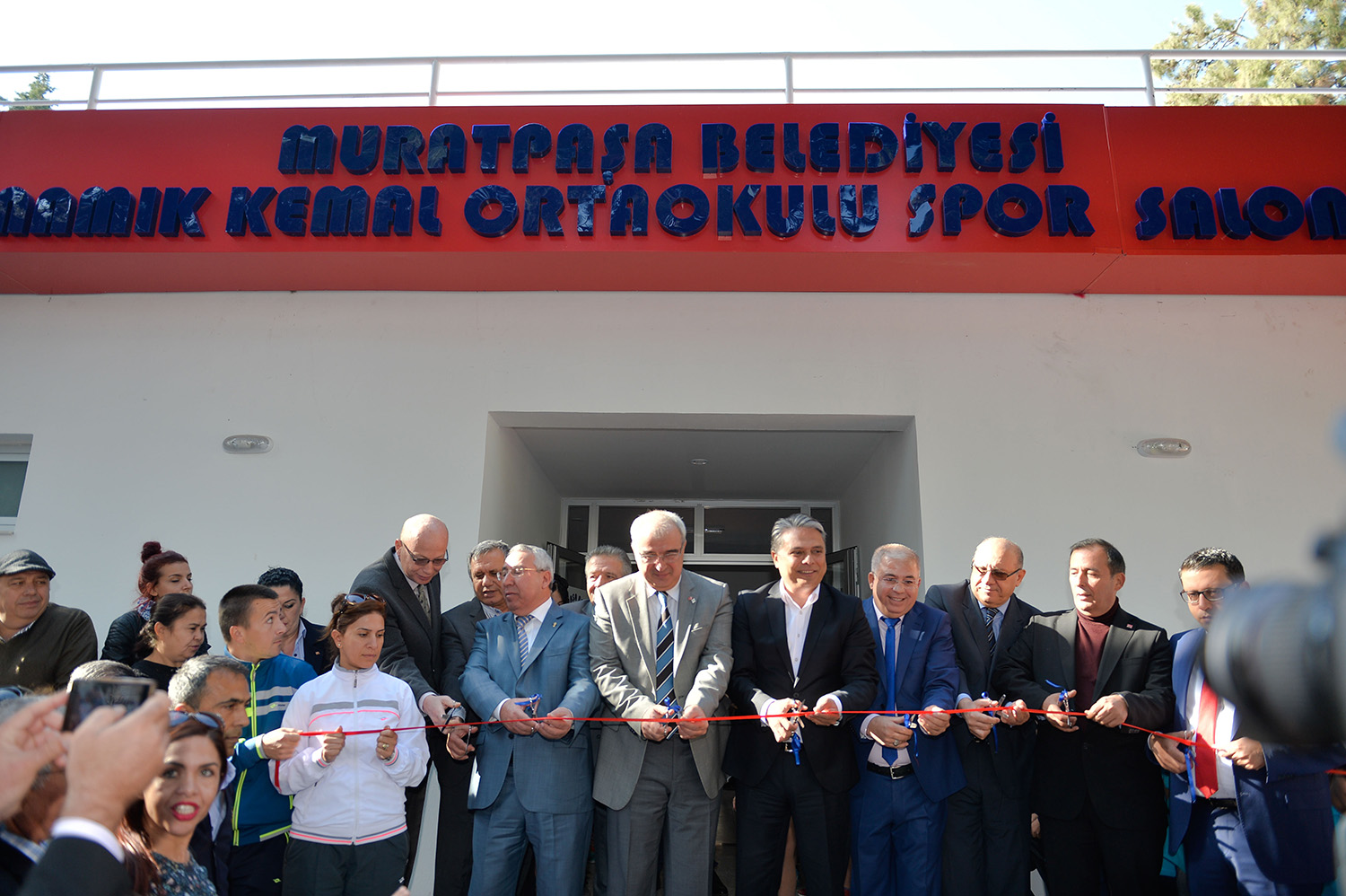 Namik Kemal Ortaokulu Spor Salonu Törenle Açildi (3)