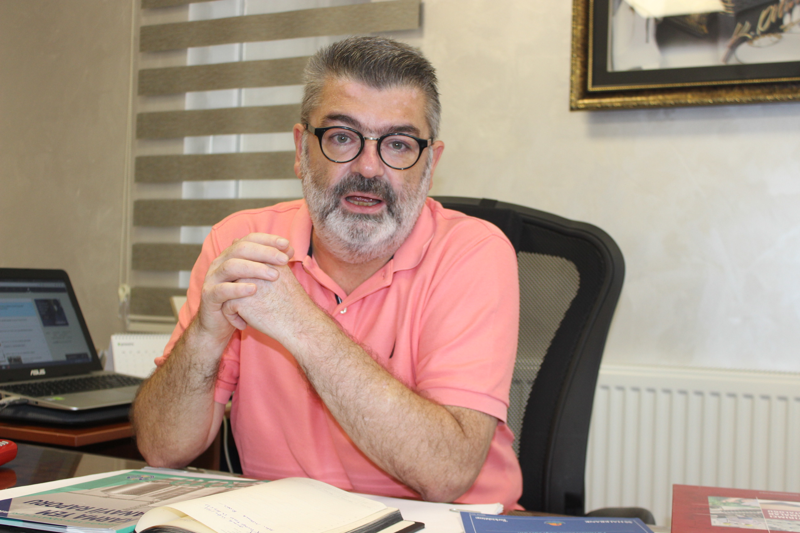 Nuri Büyükselcuk (1)
