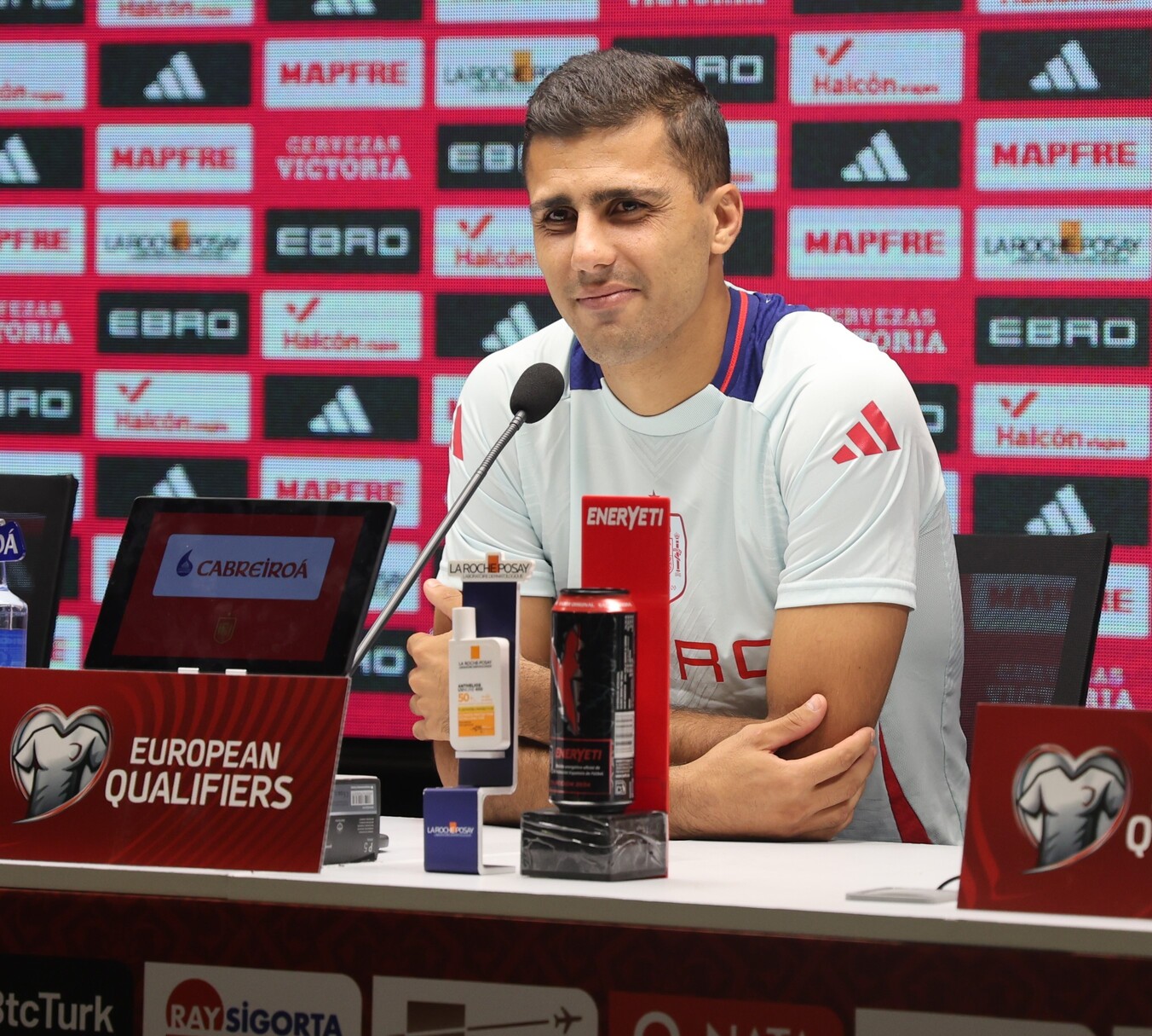 Rodri (2)
