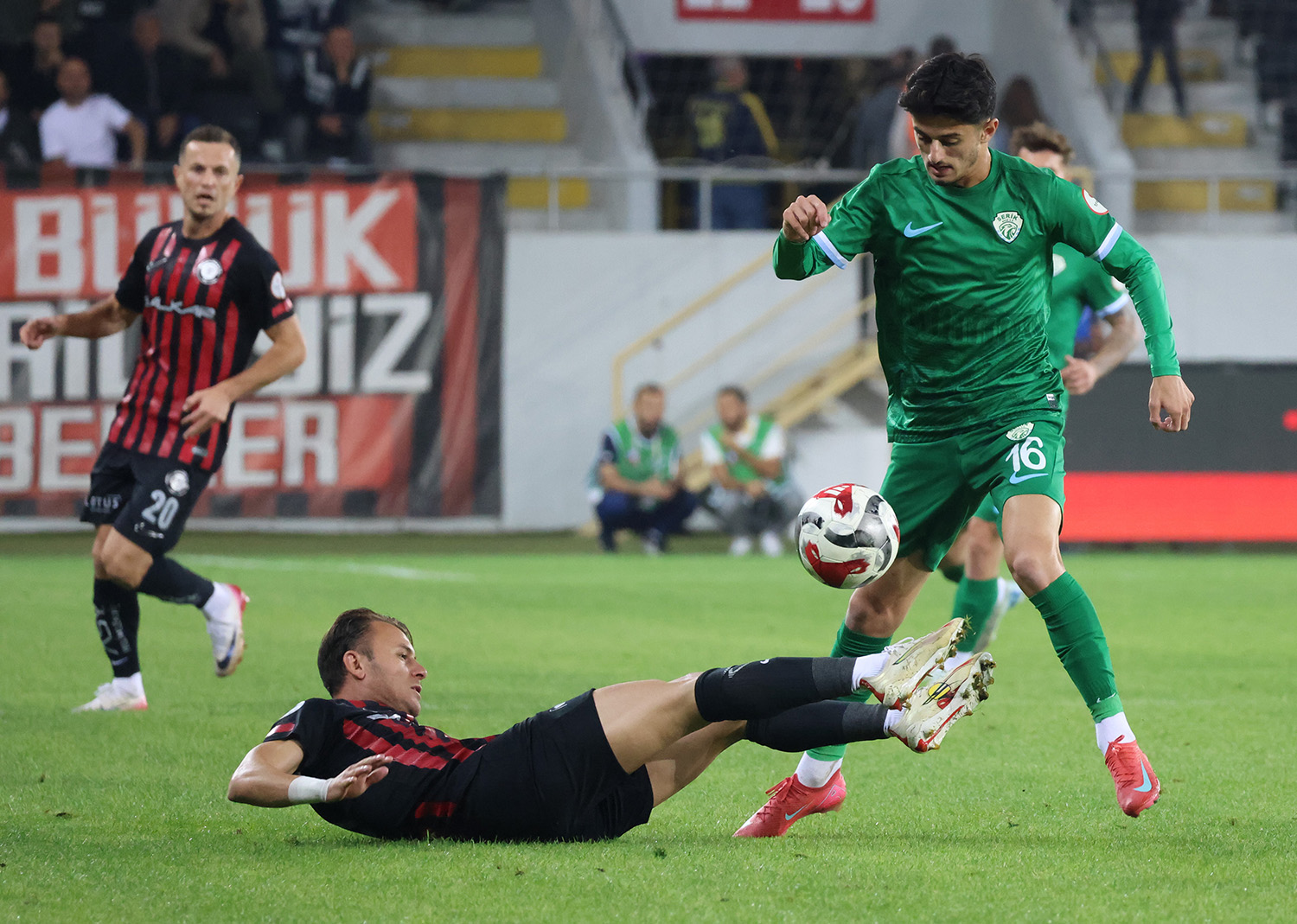 Serikspor Çorum Fk (2)