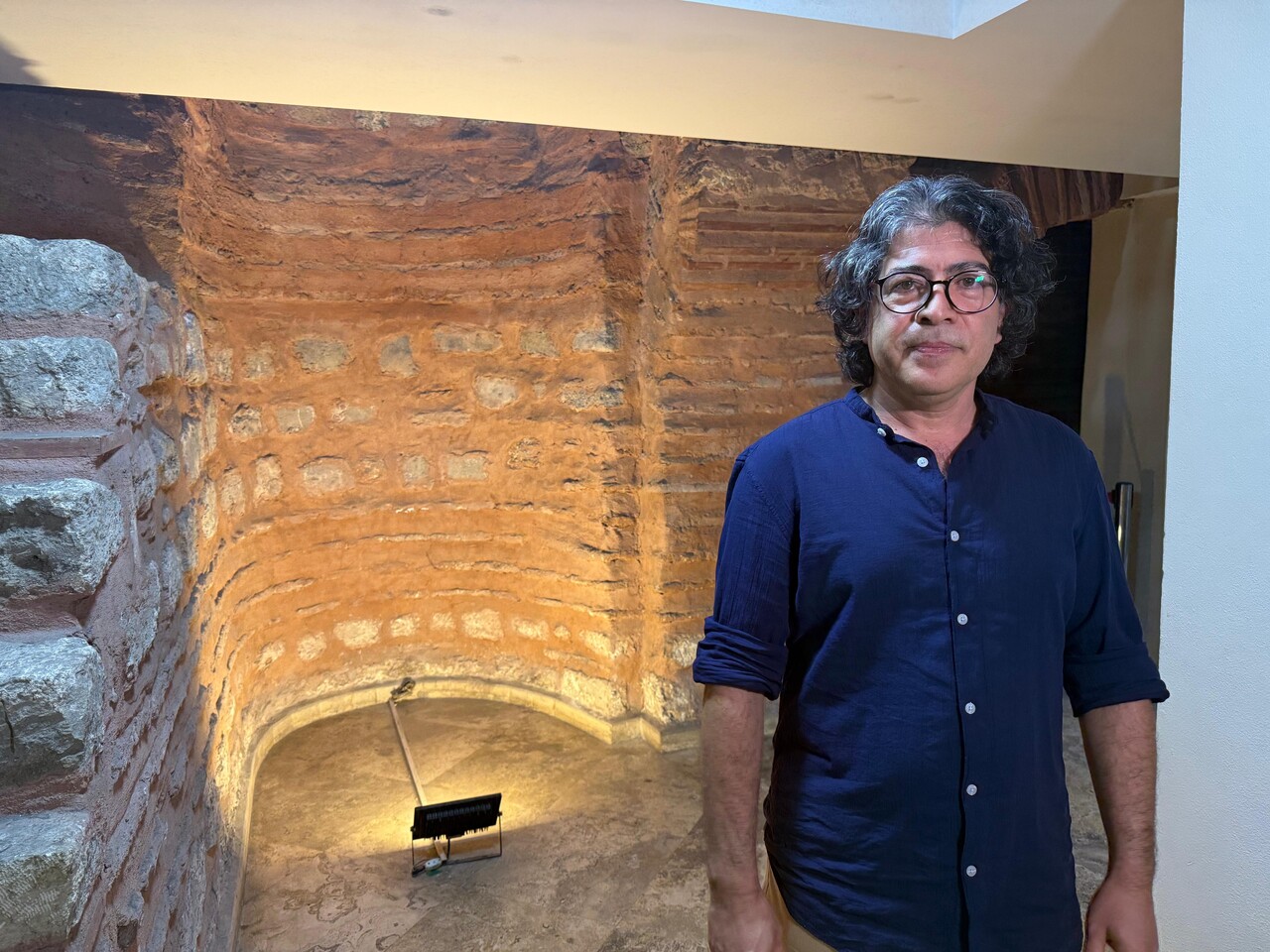 Sirkeci'de Bir Iş Hanının Altındaki 900 Yıllık Roma Kilisesi Kalıntısı Sergileniyor (3)