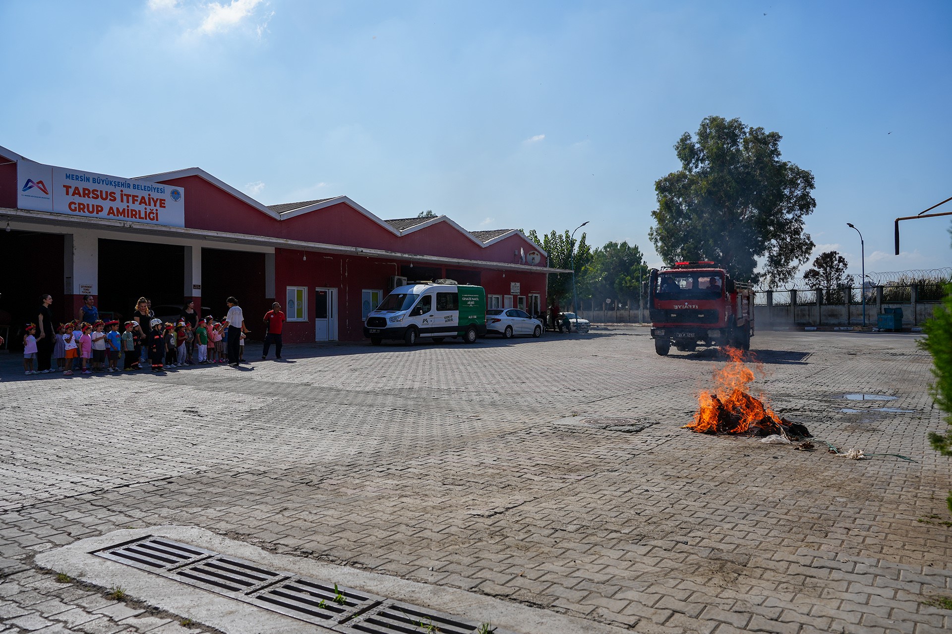 Tarsus Minikler Itfaiye Ziyareti (1)