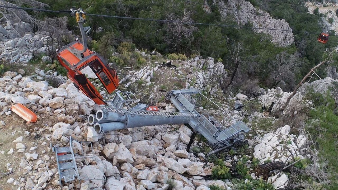 Teleferik Kazasi Antalya