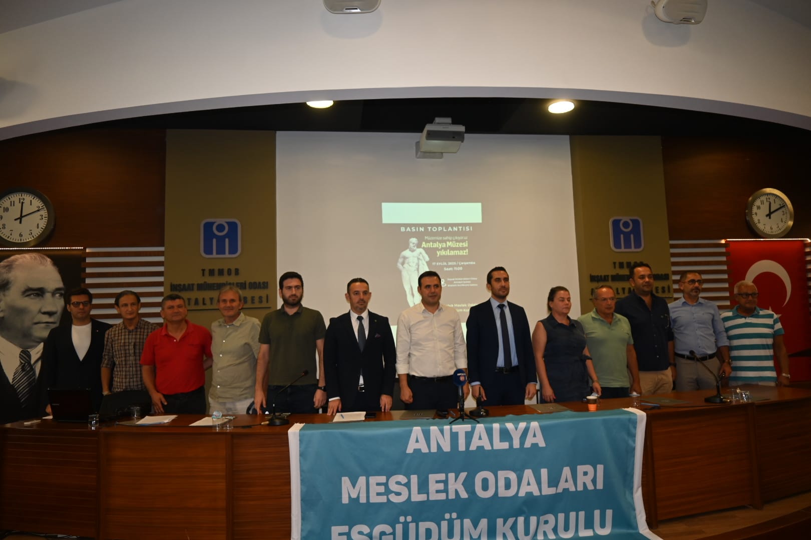 Yıkıma Tepki (1)